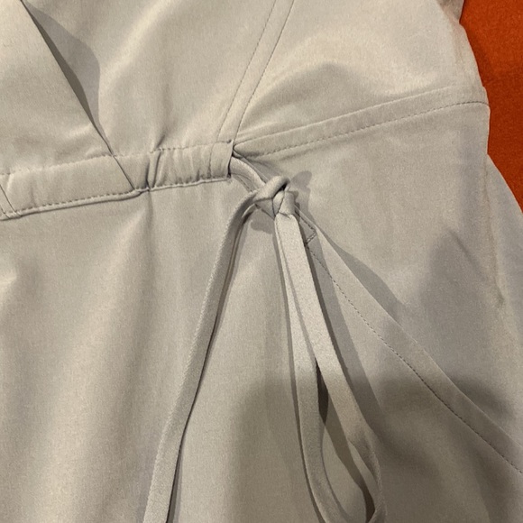 Athleta Marlow romper with packets in baby blue color size XS - Picture 9 of 15